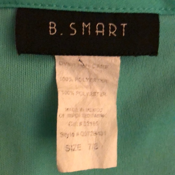 B. Smart Crochet Hem Dress in Green Size 7/8 - Picture 8 of 8